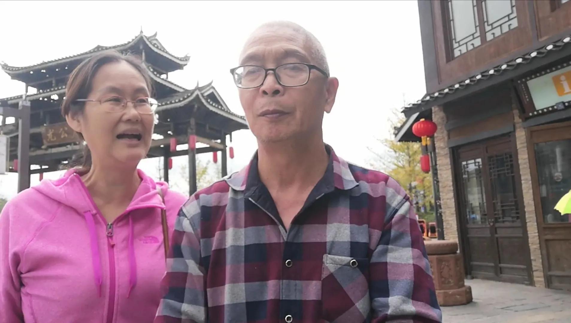 丹寨县万达小镇特色,丹寨万达小镇国家休闲街区