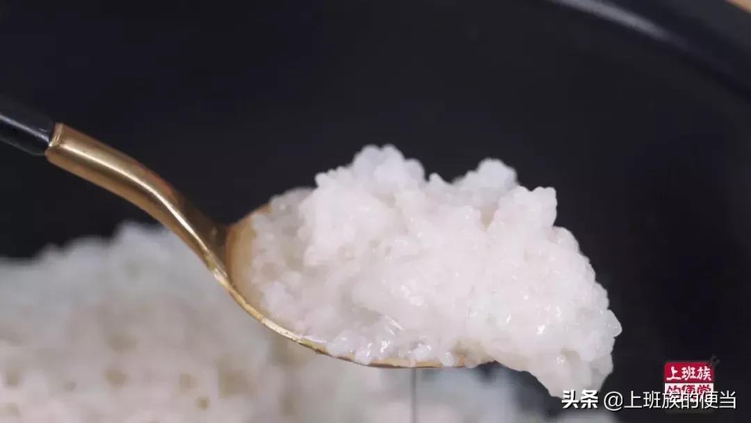 电饭煲的保温功能可以做米酒么,电饭煲蒸的糯米可以做米酒吗