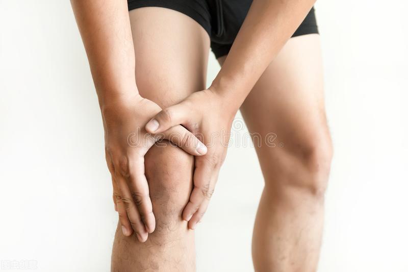 晚上睡觉腿抽筋真的是因为缺钙吗,半夜腿抽筋是缺钙还是什么病