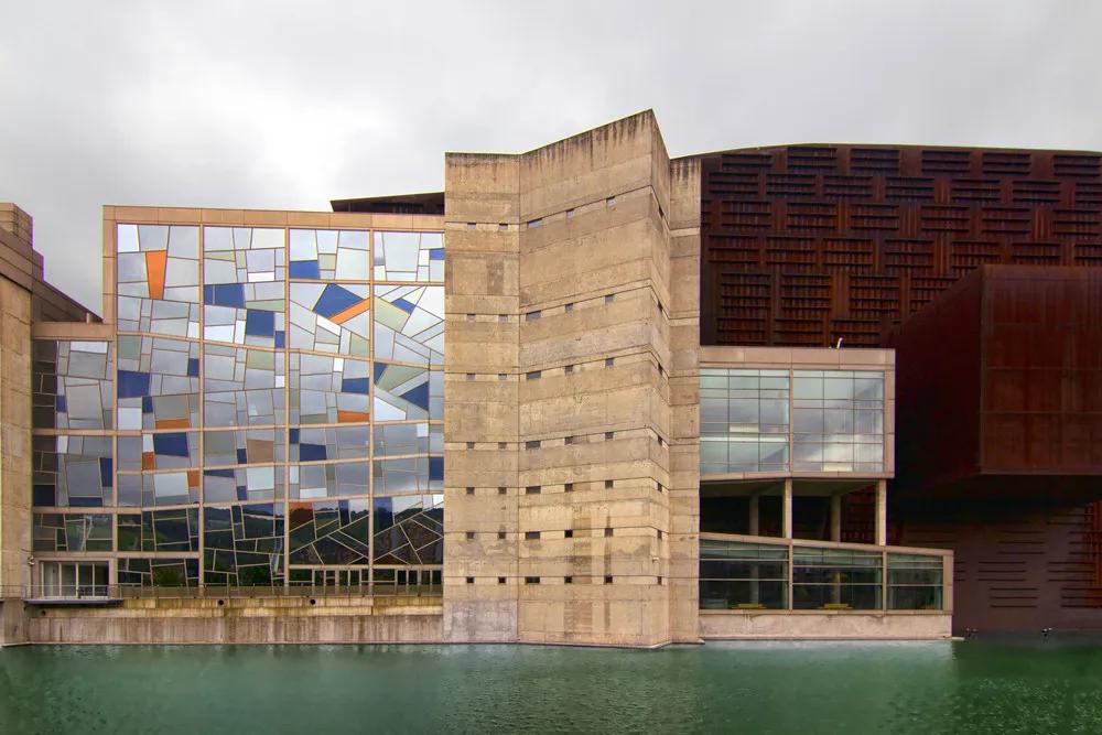 当你去旅行的时候,当你旅行的时候你在看什么