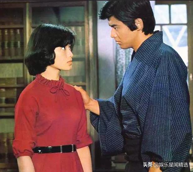 山口百惠结婚后的采访中日字幕,山口百惠说自己要当个合格的妻子