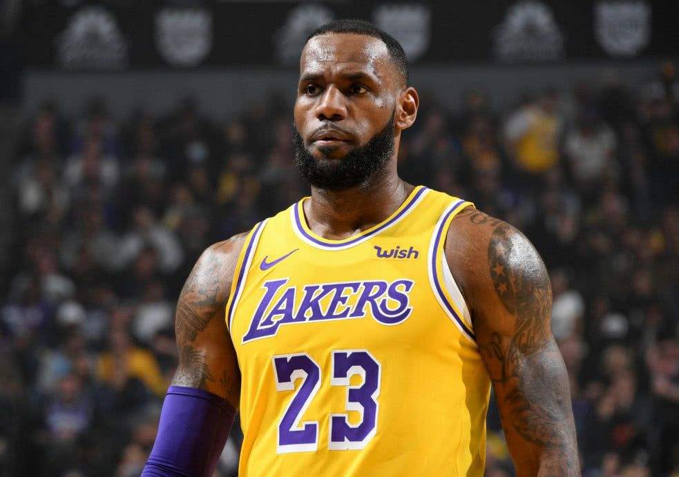 詹姆斯态度决定nba是否罢赛,nba悬停