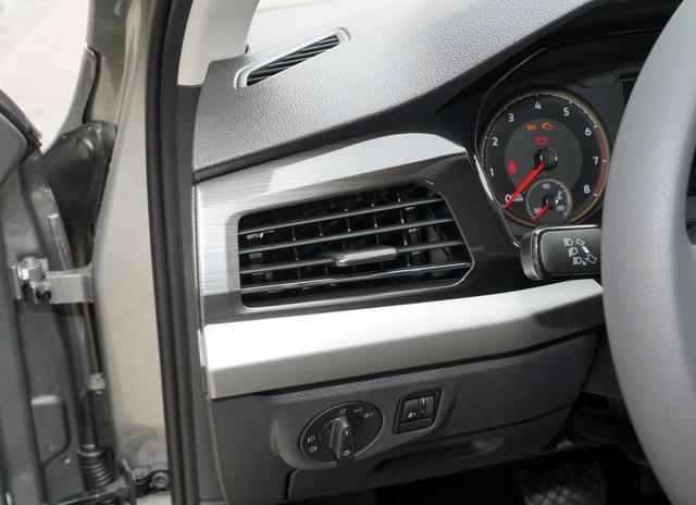 10万朗逸,10万大众新车朗逸