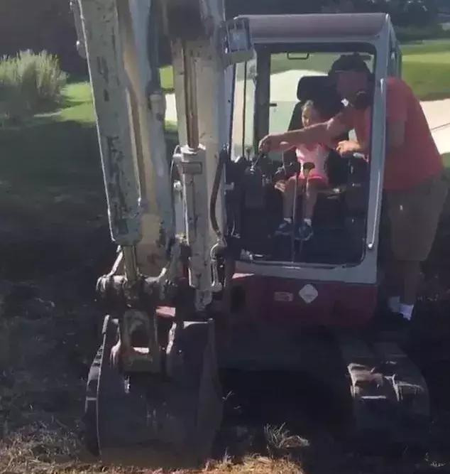 特朗普女儿生活照曝光,终于明白谁是贵族，谁是土豪！