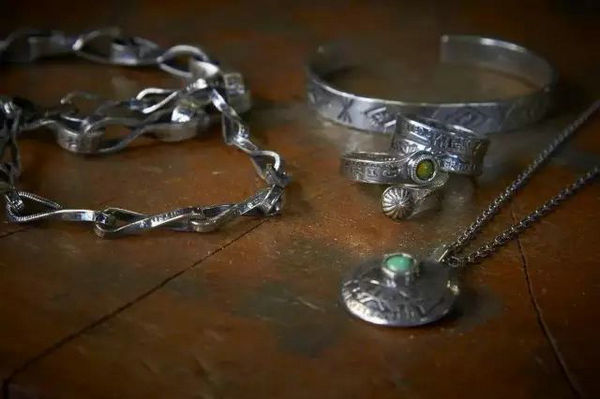 时尚潮流银饰品,时尚个性独特银饰