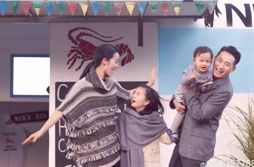 父爱不缺席母爱有边界是什么意思,好的家庭教育是父爱不缺席