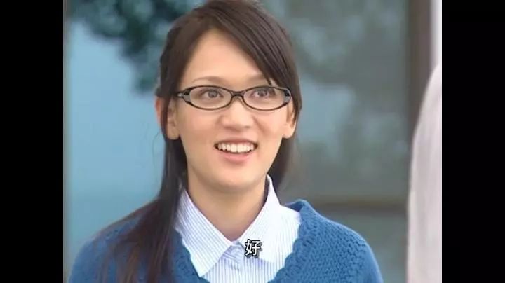 陈乔恩苹果肌 (陈乔恩苹果肌的照片)