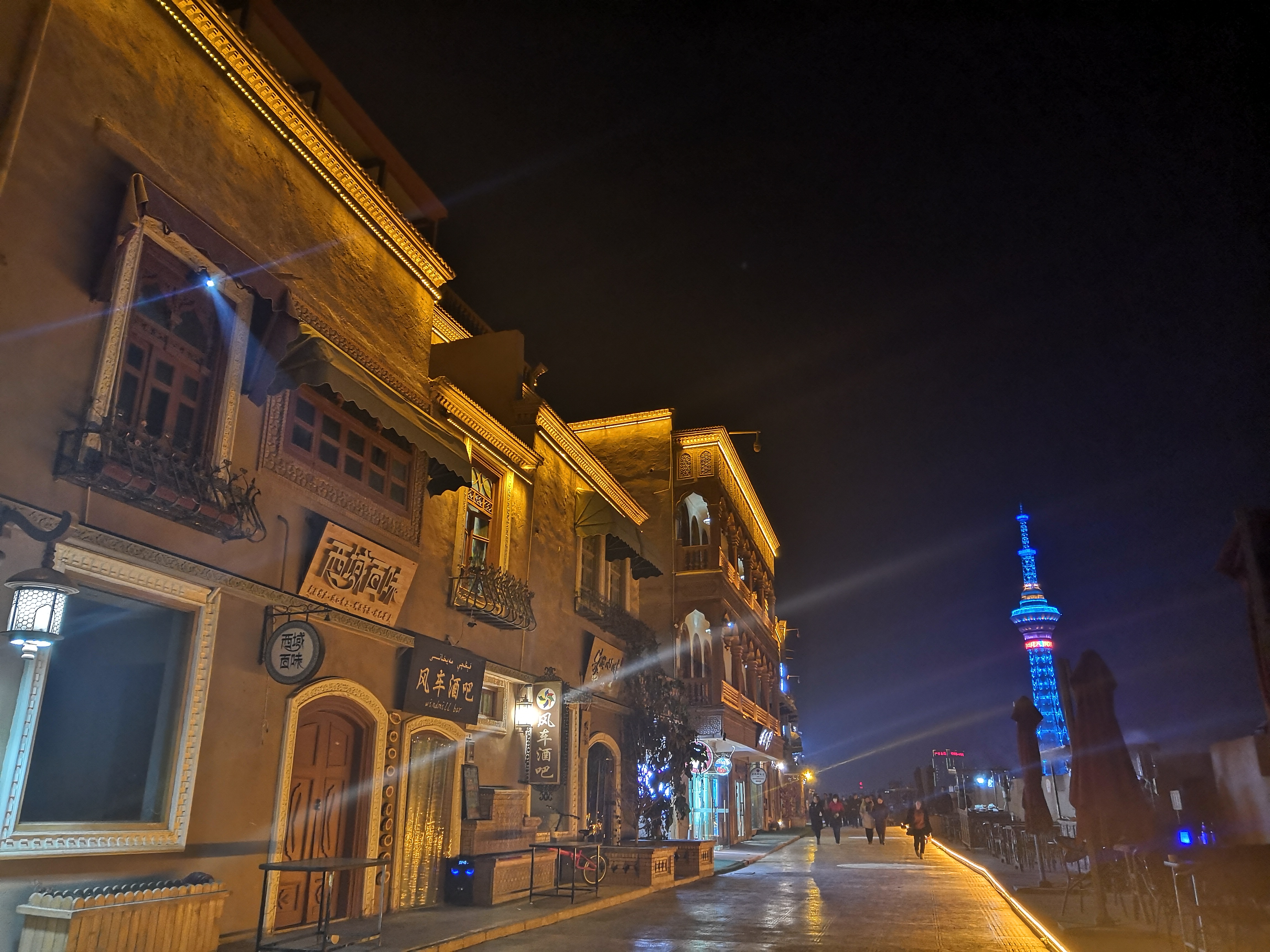 新疆北疆旅游攻略,南疆北疆旅游必去十大景点