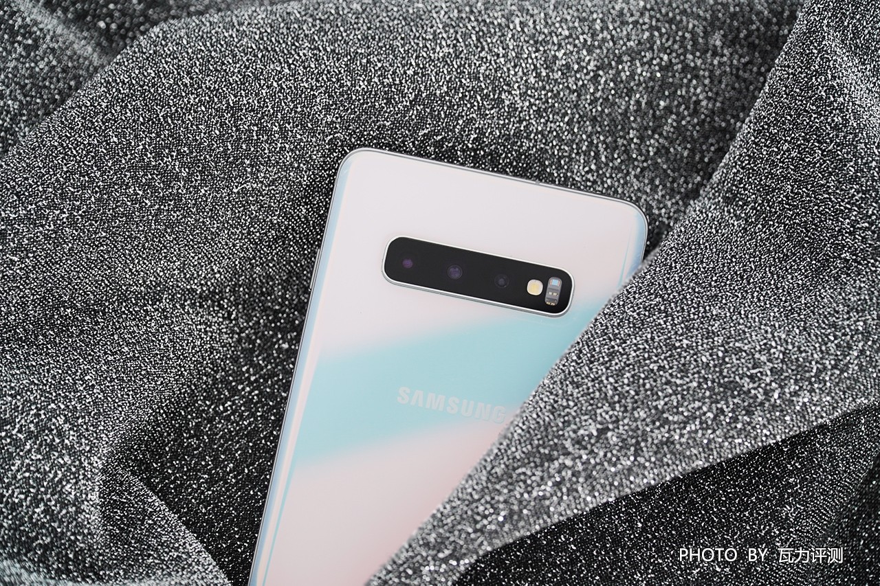 三星s10+全面测评,三星s10+国行上手测评