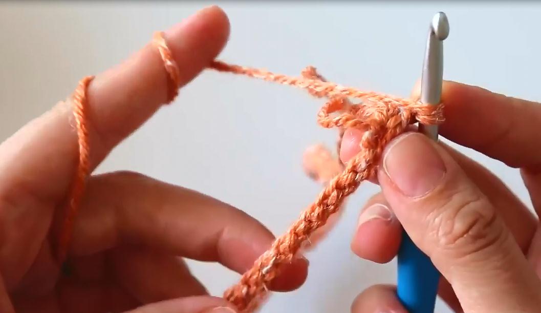 长带毛球针织帽子,针织狐狸毛球帽子