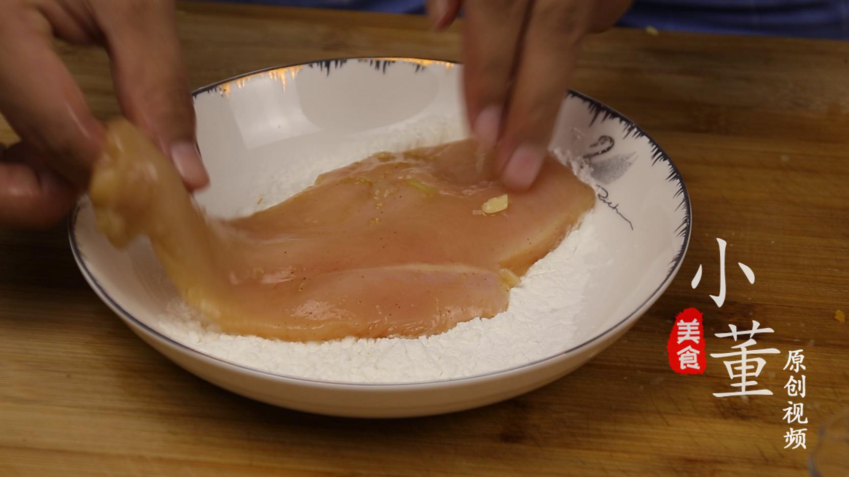 怎么做外焦里嫩的炸鸡排,小吃街上特别火的五款炸鸡排配方