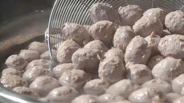 正宗潮汕牛肉丸纯手工第一名,潮汕正宗手打牛肉丸劲道爆汁