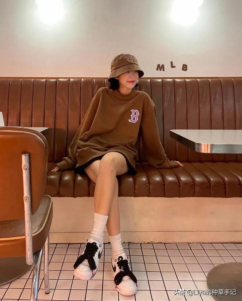 今年冬天终于不流行露土味脚踝了,今年秋冬不露脚踝才是真时髦