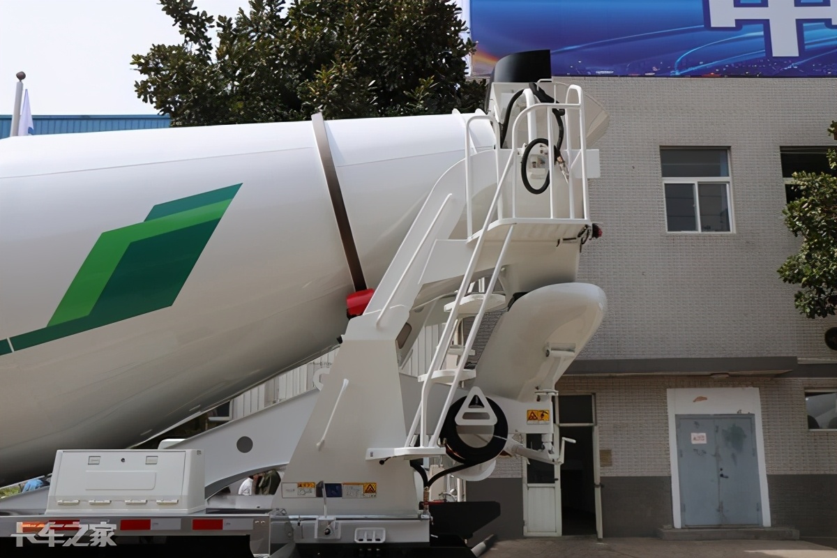 国六解放j6p搅拌车,解放j6p2015款搅拌车