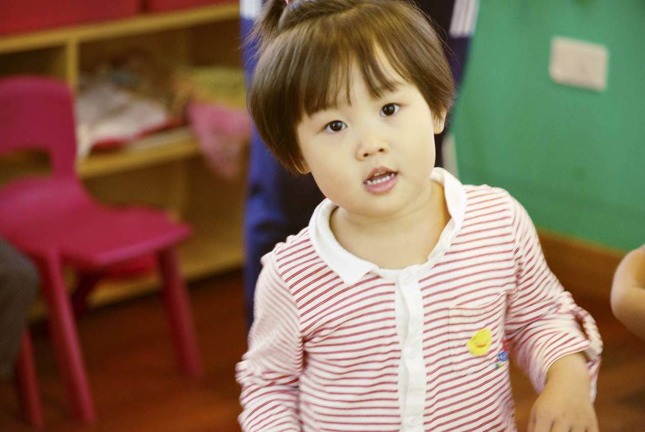 孩子拿别人东西该怎么改正,孩子偷拿人家东西怎么办