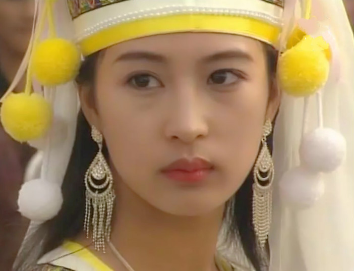 黎美娴大地飞鹰第一集下,黎美娴主演的电视剧大地飞鹰