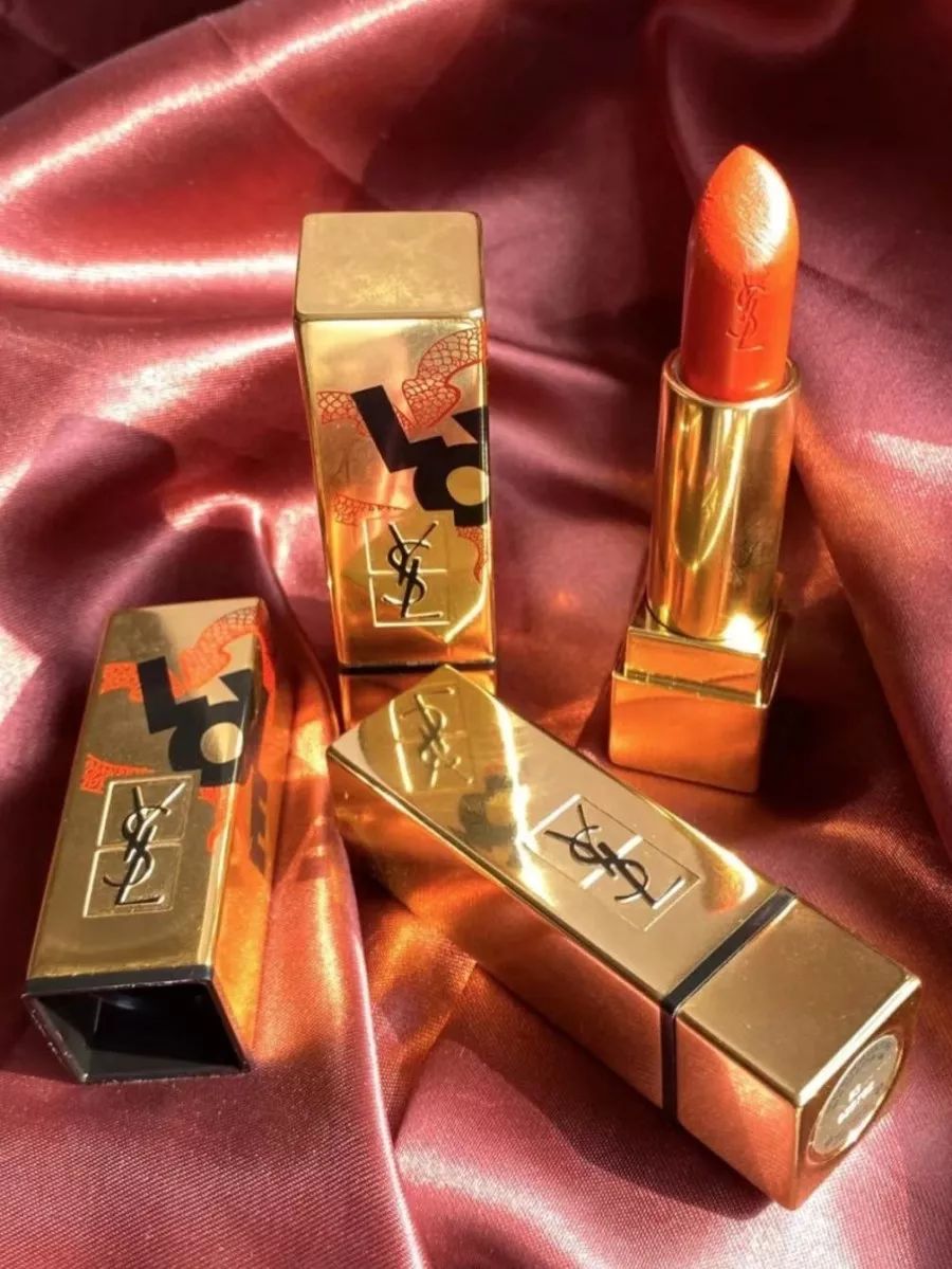 兰蔻黑桃红心丝绒限定,兰蔻情人节限定礼盒口红丝绒