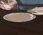 开心一刻gif搞笑动图,搞笑gif段子看起来能量满满