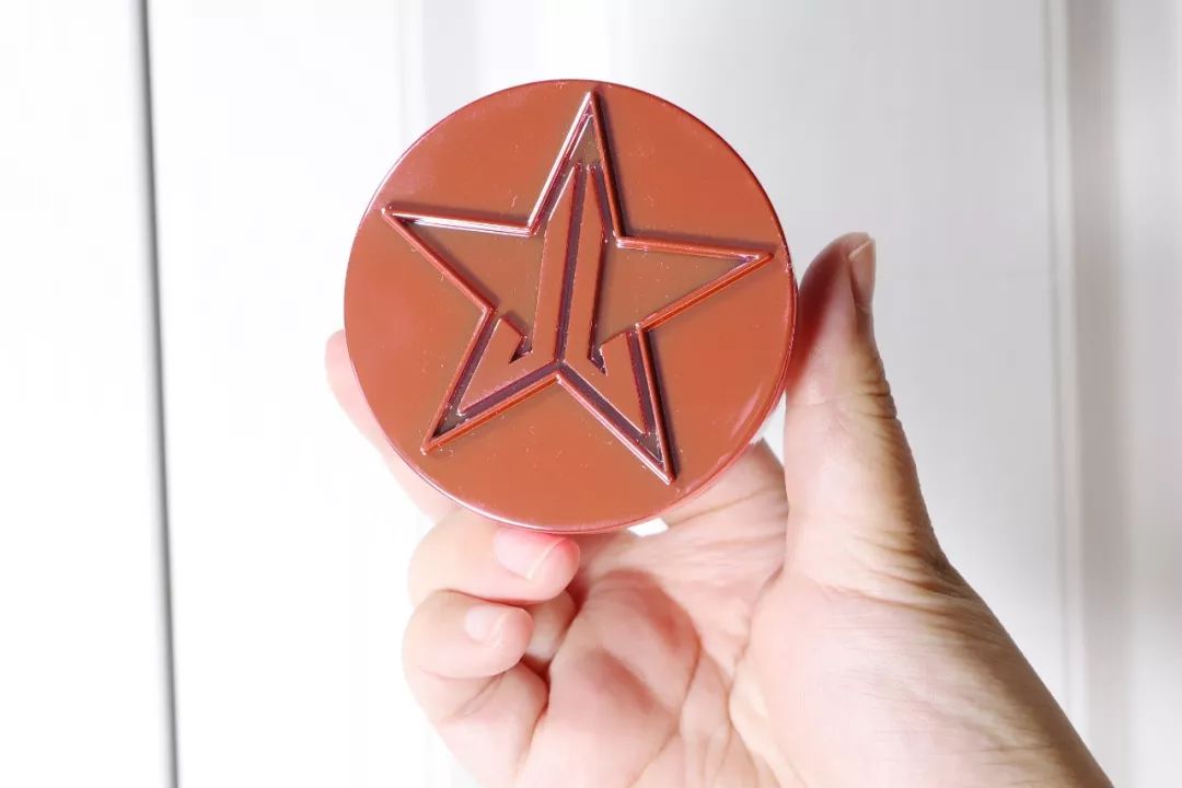 美妆博主j姐最新妆容,美妆博主j姐最火的彩妆