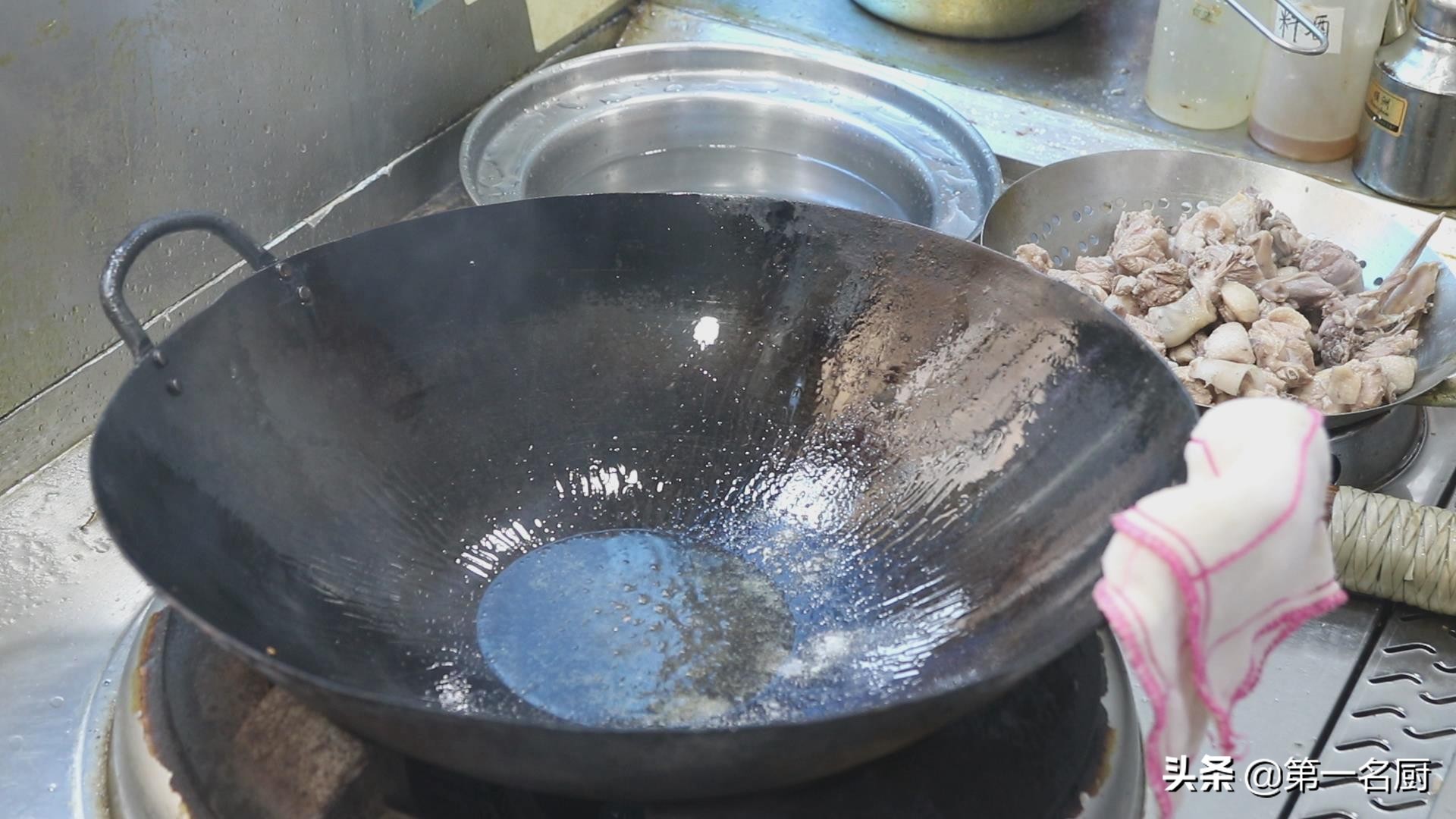 老鸭汤怎么做的好喝,老鸭汤怎样做好喝