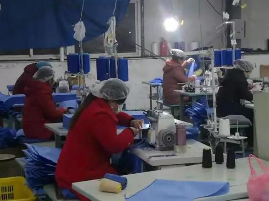 城市党建筑牢疫情防控防线,党建引领筑牢疫情防控红色堤坝