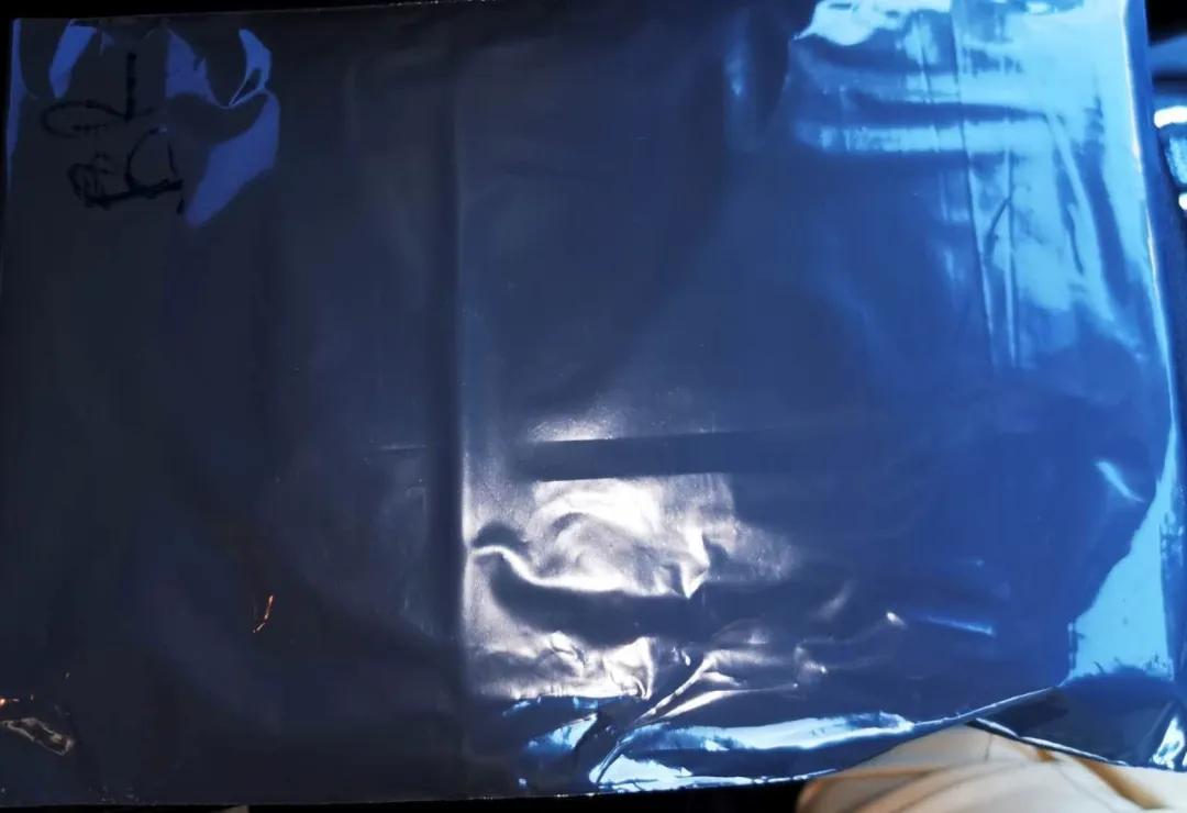 卞江｜我亲身去测了一下新冠，才知道英国的数据有多不靠谱