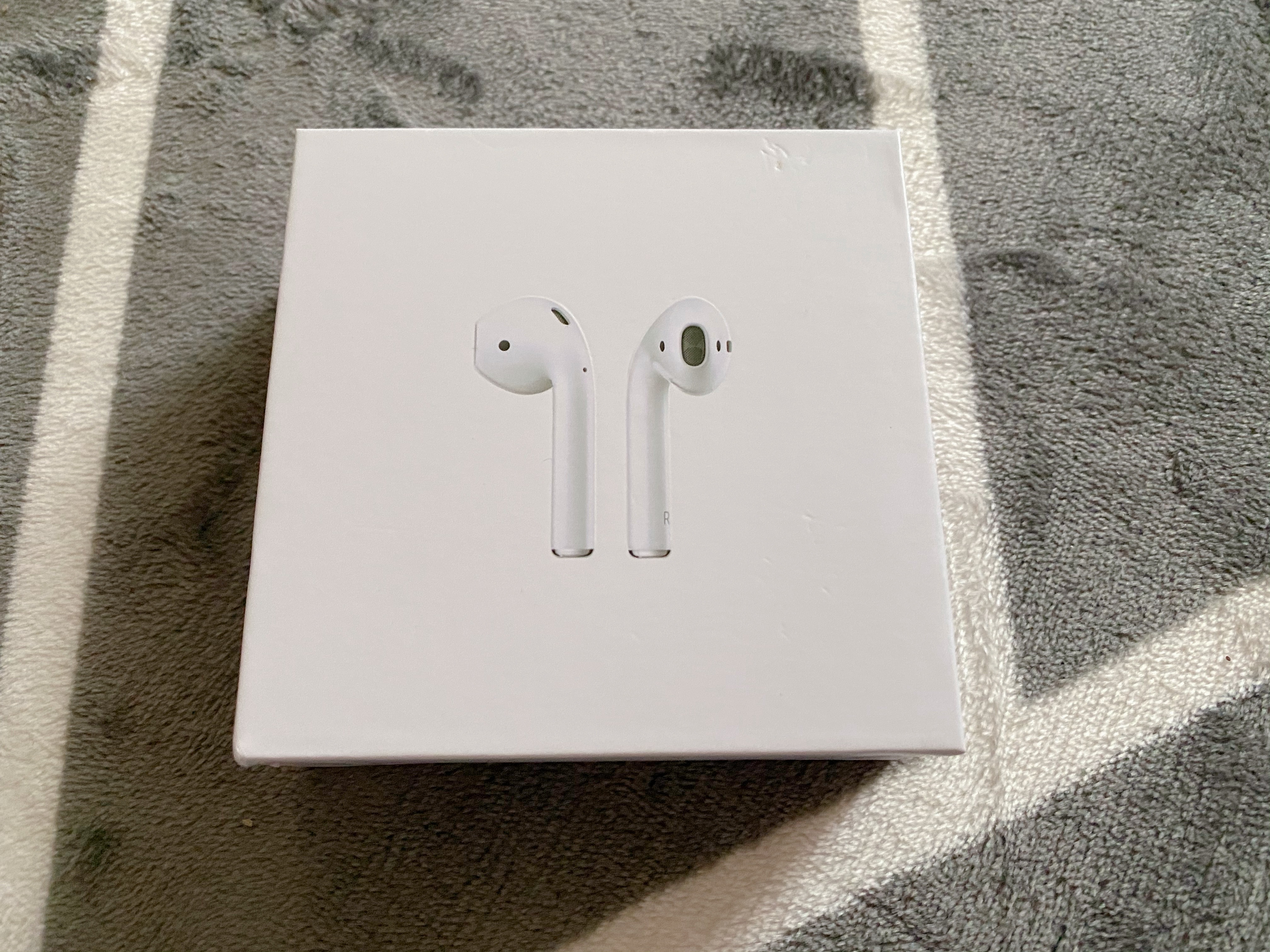 华强北100元的airpods,华强北airpods1562m检测