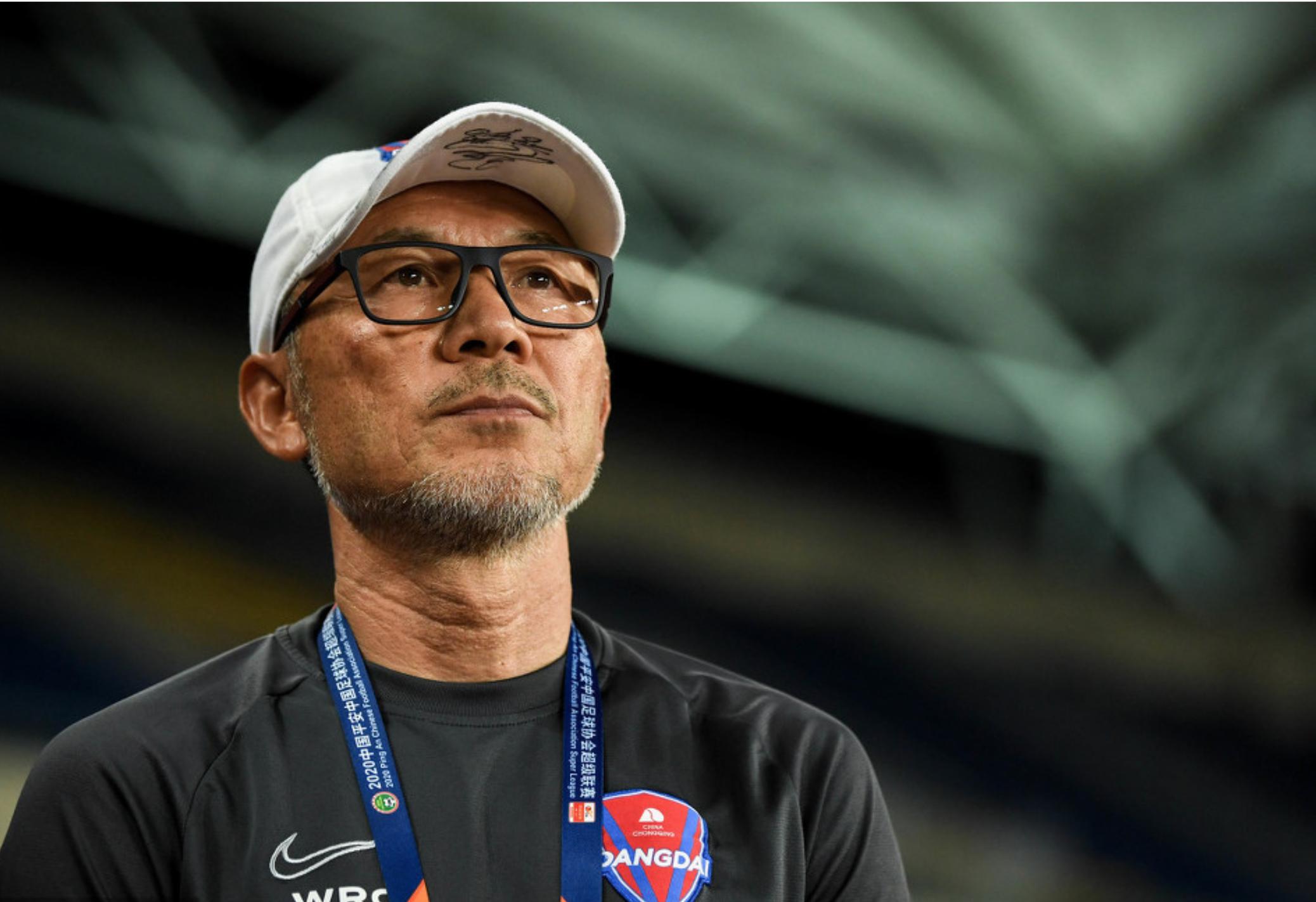 中圈开球直接回传,中圈开球直接射门