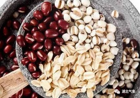 黄梅天室内潮湿怎么处理,黄梅闷热天气怎么样