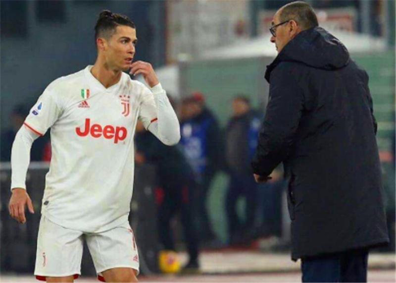 萨里决策失误尤文战术试验场,萨里谈淘汰尤文