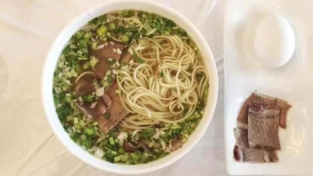 全国最好吃的十大小吃,中国美食十大小吃排行榜