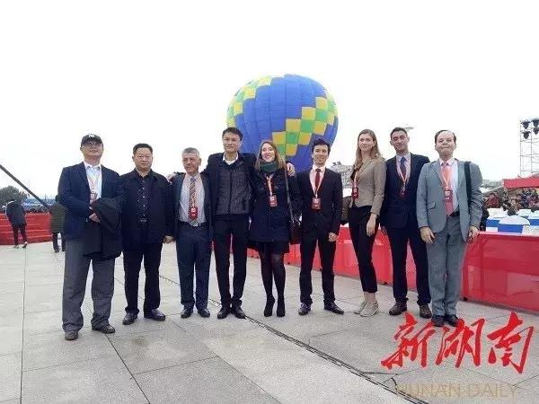 冬天里的一把火是外国歌曲吗,冬天里的一把火东方舞