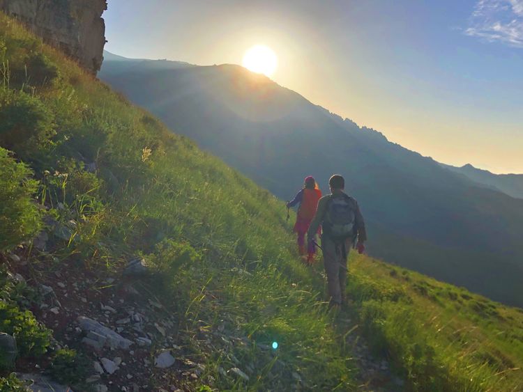 小五台山哪里进入景区,小五台山春天景色