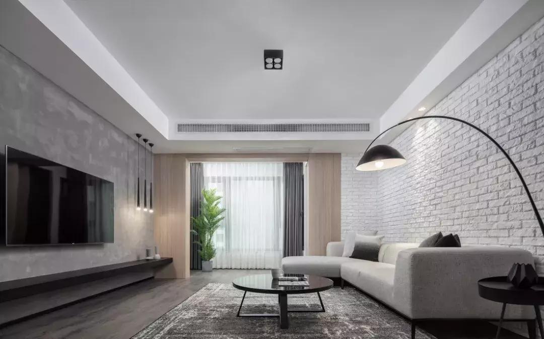 阳台要不要装推拉门？听老师傅一说，后悔没早知道！