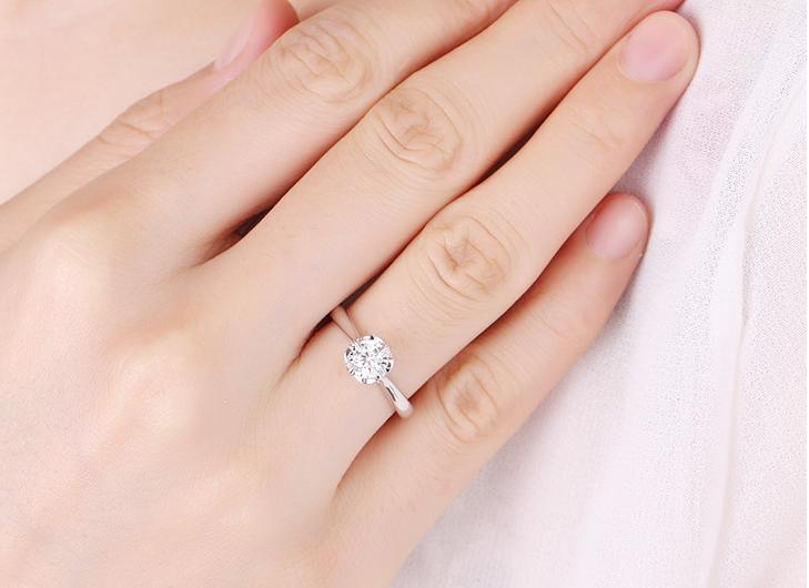 金风玉露一相逢，胜却人间无数—钻石婚戒