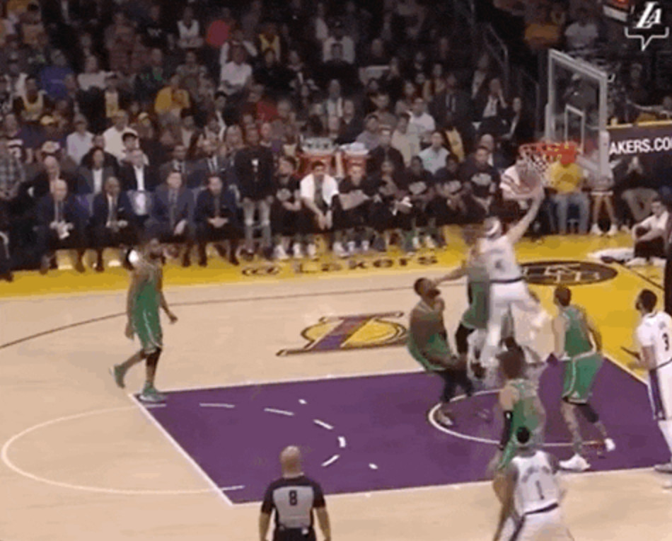 詹姆斯续约湖人的2大条件曝光,湖人完成重量级签约