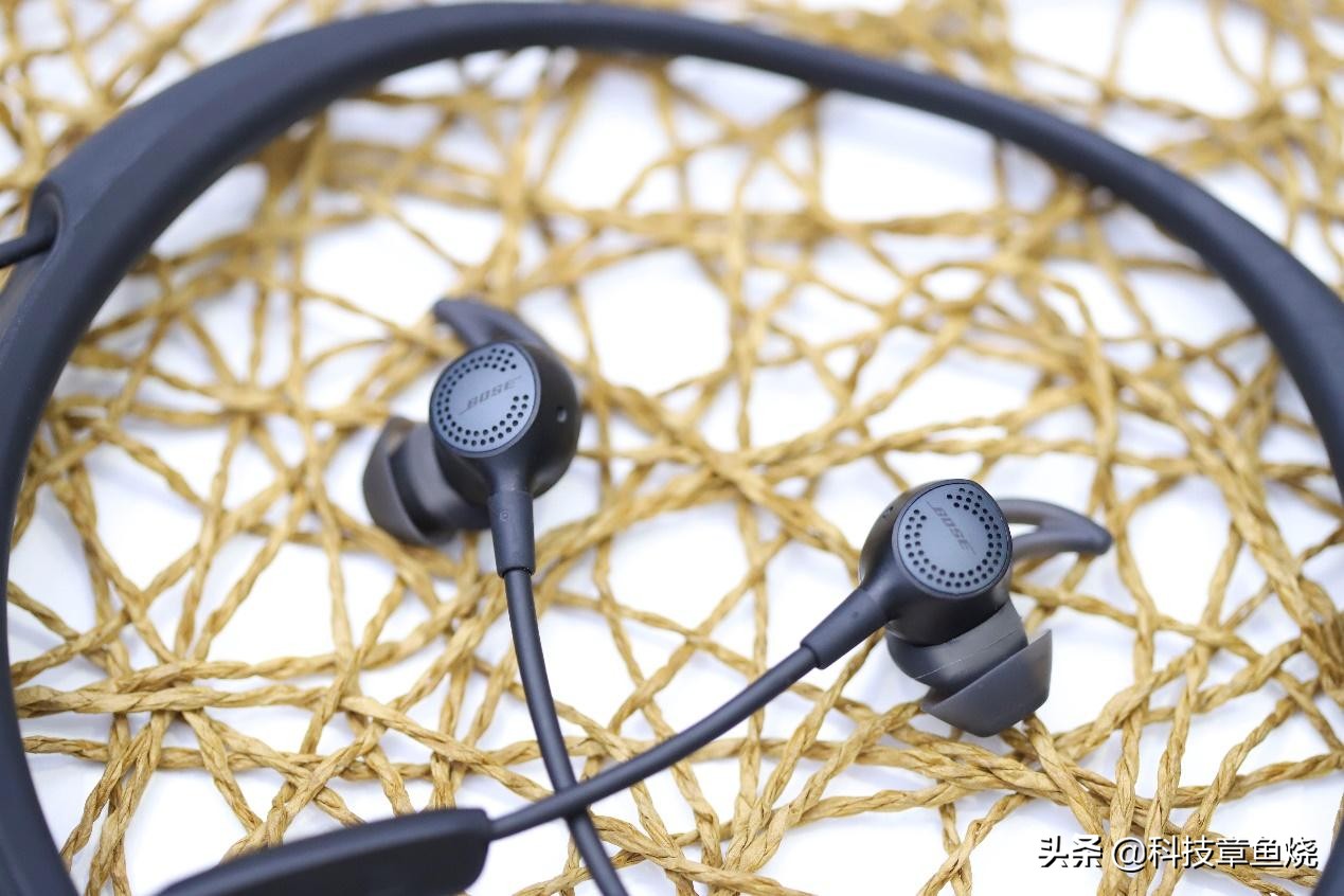 bose消噪耳塞qc30音质对比,bose降噪耳机qc30左耳没声音