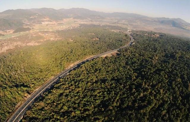 云南十大公路自驾游,云南自驾5条最佳线路图