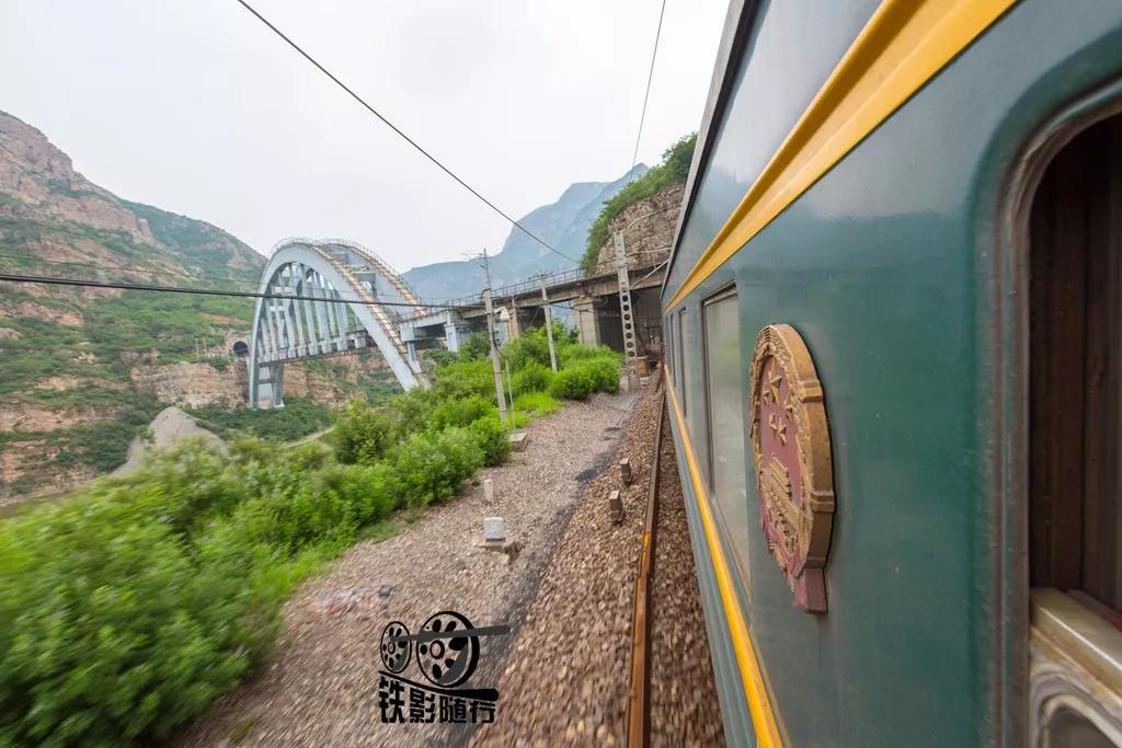 閾佸奖,閾佸奖闅忚婊囪秺閾佽矾