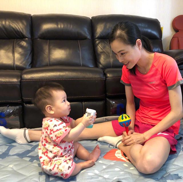 跳水女运动员退役央视,跳水一姐李娜现在状况