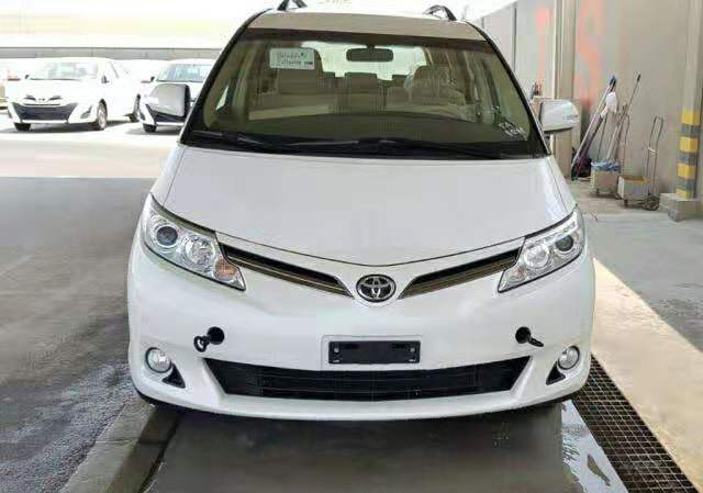 十几年不怎么改款，却依旧耐看2019款丰田大霸王普瑞维亚