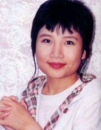 李娜出家前的感情生活,李娜出家原因现状如何