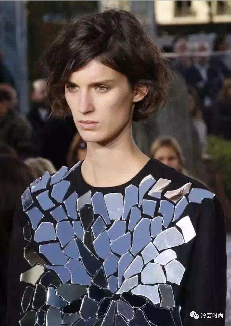 做一个专业的服装人,服装设计专业学生的作业