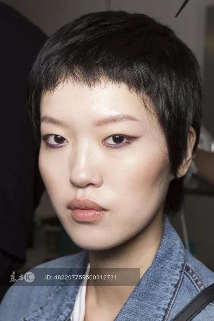 EIGSHOW丨鞠婧祎、李艺彤的仙女春夏妆容能让你美出新高度!