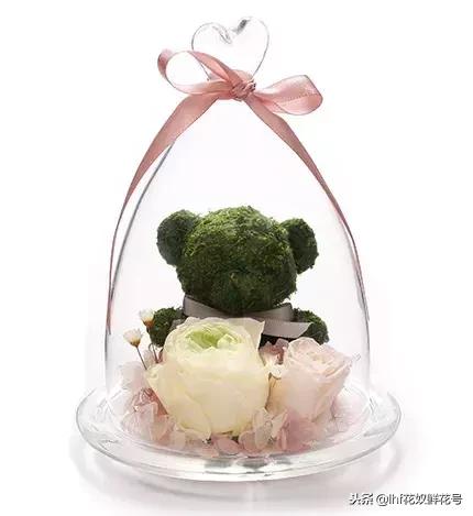 送女朋友的生日礼物送什么样鲜花,送女朋友生日礼物送项链还是鞋