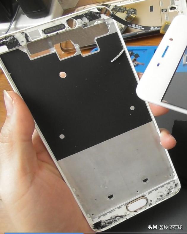 魅蓝note5拆机换尾插,魅蓝note5拆机