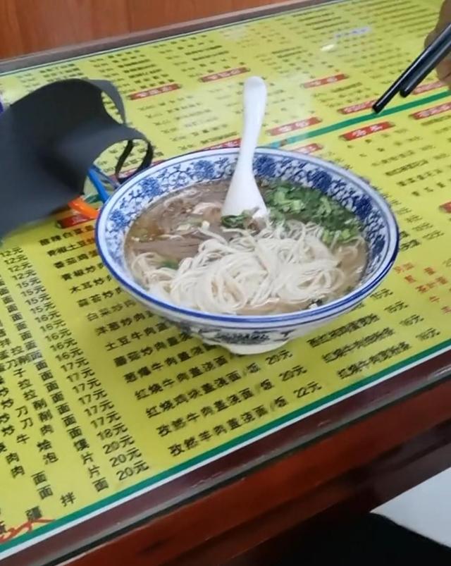 何家劲巅峰时期为何隐退,展大侠被打败