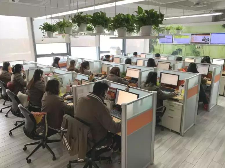 来伊份年货礼盒阖家团圆,来伊份年货节