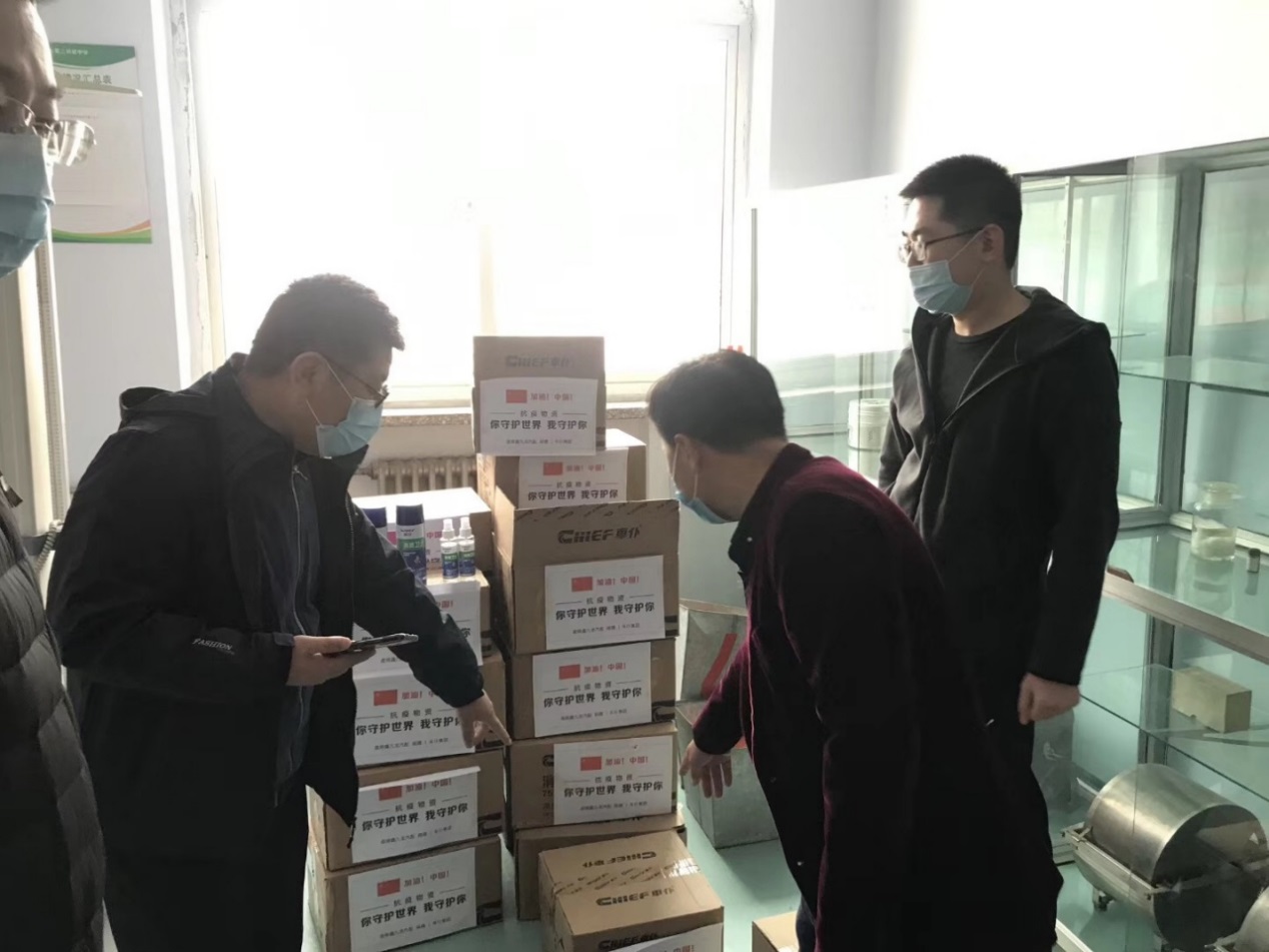 春暖爱不止！车仆各地经销商助力当地抗疫复学进行时