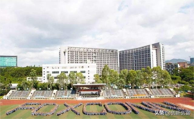 富士康不给苹果代工苹果会倒吗,富士康裁员2n经济补偿最多赔几年